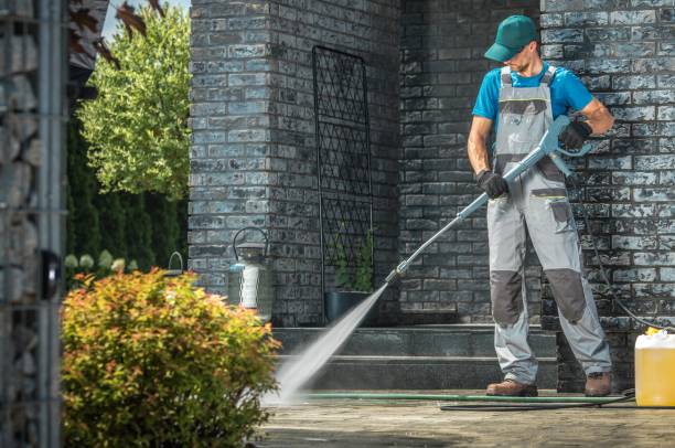 Post-Construction Pressure Washing in Grafton, ND